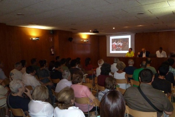 Presentació de «El Ball de Bastons a Igualada»