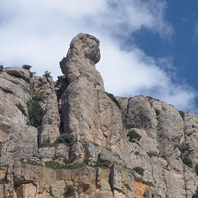 La toponímia, llengua i patrimoni. Les roques de Montsant